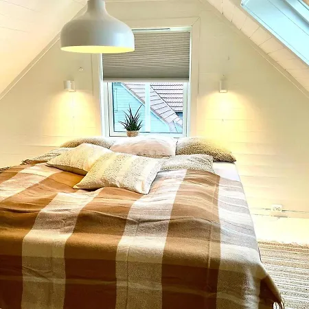 Apartmán And Beautiful Sleeps 6 - 3 Bedrooms- Stavanger