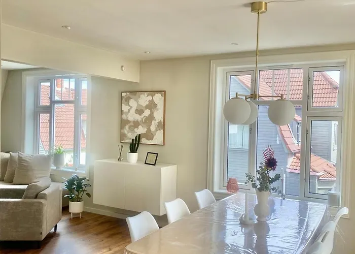 Apartmán And Beautiful Sleeps 6 - 3 Bedrooms-