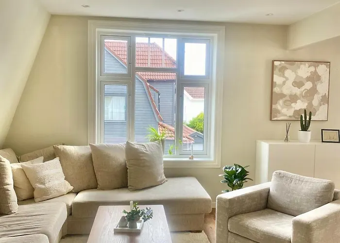 And Beautiful Sleeps 6 - 3 Bedrooms- * Stavanger